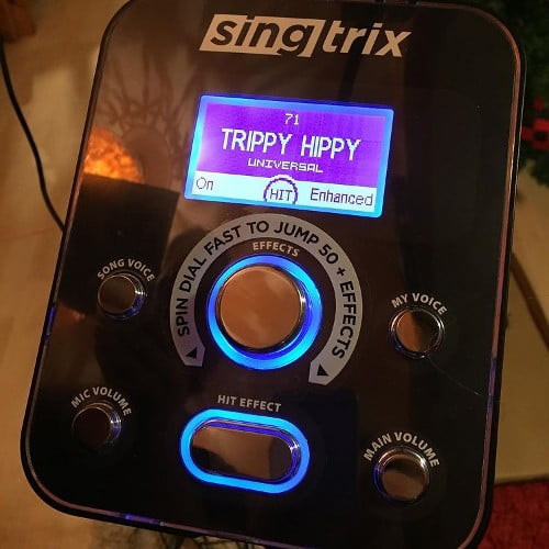 Singtrix Karaoke Machine functions and features